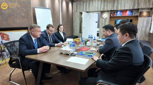 Хоёр орны залуучууд чуулна